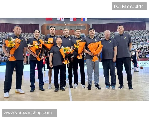 媒体人:按正常发展来说 郇斯楠进入NBA是板上钉钉的事 媒体人:按正常发展来说 郇斯楠进入NBA是板上钉钉的事