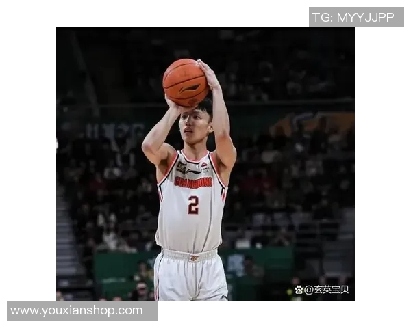 萨林杰和徐杰两位老师傅,助力广东宏远再胜广州龙狮,豪取开赛五连胜! 萨林杰和徐杰两位老师傅,助力广东宏远再胜广州龙狮,豪取开赛五连胜!