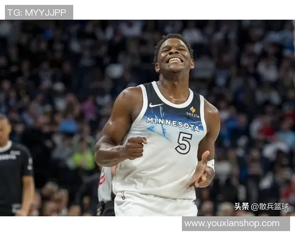 爱德华兹首节14分助森林狼紧咬老鹰 爱德华兹首节14分助森林狼紧咬老鹰